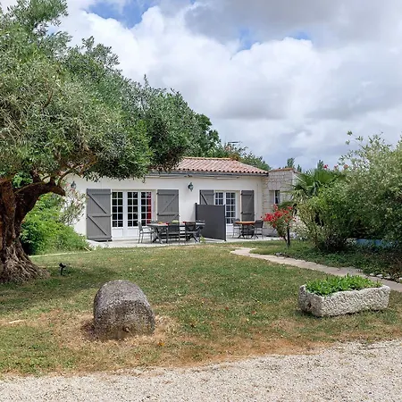 Vakantiehuis La Belgerie - Avec Piscine *